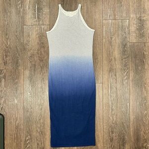 🦋 Athleta blue and white ombré striped dress, size small